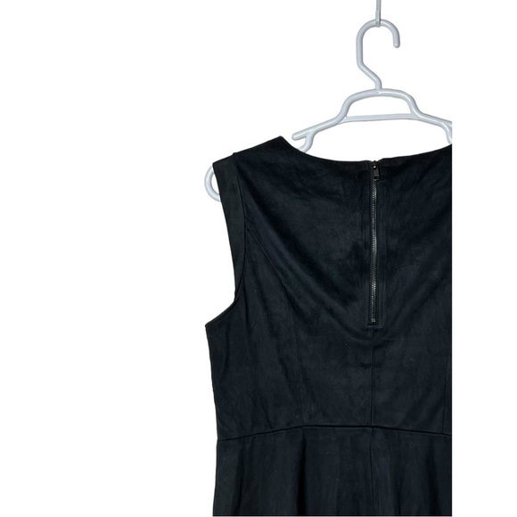 TORRID FAUX SUEDE SLEEVELESS STUDDED PEPLUM TOP BLACK IN COLOR SIZE 1 (1X) - Picture 9 of 10